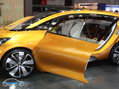 Renault R-Space