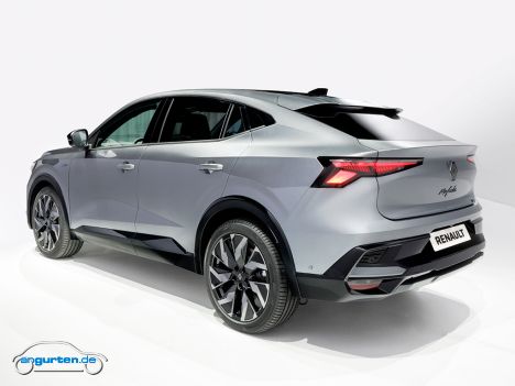 Renault Rafale 2023 - In jedem Fall schärft Renault beim Rafale sowohl das Äußere als auch das Innere des Fahrzeugs deutlich nach.