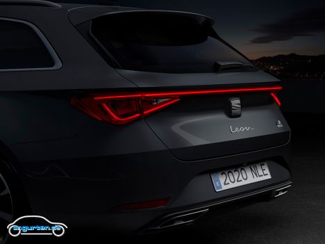 Der neue Seat Leon ST Sportstourer - Farbe: Magnetic Tech.