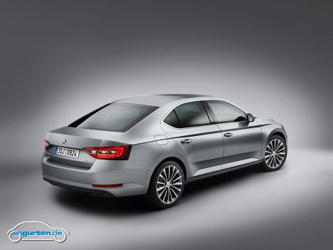 Skoda Superb 2015 - Limousine - Bild 2