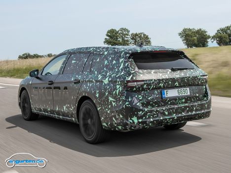 Die offizielle Premiere des neuen Skoda Superb wird es im November 2023 geben.