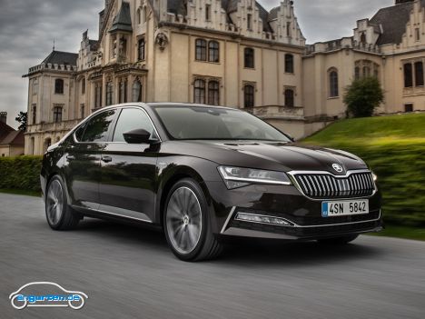 Skoda Superb Limousine Facelift 2020 - Bild 1