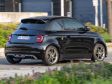 Abarth 500e Limousine - Heckansicht schwarz