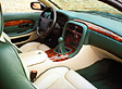 Aston Martin Vantage - Cockpit