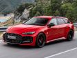Audi RS 5 Avant (2026) - Frontansicht in der Farbe Progressivrot.