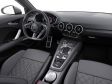 Audi TTS Coupe 2014 - Der Innenraum ist beim TTS in schwarz gehalten. Die Applikationen im Look von mattem Alu.