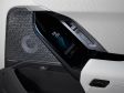 BMW 7er Facelift MJ 2027 - Sound auf Wunsch von Bowers & Wilkins, Temperaturregelung hinten in der Tür.