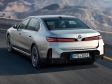 BMW i7 (2027) - Am Heck werden die Heckleuchten weit in die Mitte gezogen. Tut dem Fahrzeug wirklich gut.
