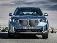 BMW X5 (G05) Facelift 2023 - Die Scheinwerfer sind deutlich flacher, was die ohnehin schon sehr markante BMW-Niere noch einmal optisch vergrößert.