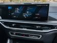 BMW X5 M (F95) Facelift 2023 - Die Displays sind nun wieder ansprechend groß und auch leicht gebogen.