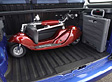 Citroen Berlingo - sogar ein kleiner Roller hat Platz