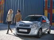 Citroen C1 2014 - Diese Verwandtschaft wird zum Beispiel im Faltdach deutlich.