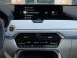 In der Mitte sitzt die Klimaanlage mit dem oberen Mazda Communication Display.