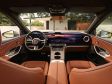 Mercedes GLC EQ (2026) - Das voll fette Bildschirmgerät in der Konsole nennt Mercedes übrigens MBUX HYPERSCREEN. 99,3 Zentimeter Diagonale hat das Teil.