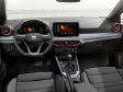 Seat Arona (Facelift 2021) - Innenraum mit roten Zierstreifen (FR-Ausstattung)