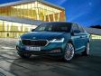 Der neue Skoda Octavia IV - Kurz nach dem Golf erblickt der auf der gleichen Plattform basierende Skoda Octavia das Licht der Welt. Augenfällig: Die getrennten Doppelscheinwerfer gehören der Vergangenheit an.