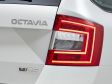 Skoda Octavia RS Combi - Ebenso Serie sind die LED-Rückleuchten und LED-Tagfahrlicht.