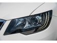 Skoda Superb Limousine Facelift 2014 - Modifizierte Scheinwerfer.