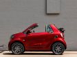 smart EQ fortwo coupe - Das EQ fortwo cabrio gibt es ab 25.200 Euro.