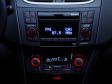 Suzuki Swift - Mittelkonsole mit Infotainment