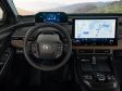 Toyota bZ4X Touring (2026) - Hier die Ansicht des Cockpits mit dem kleinen Bildschirm für den Fahrer.