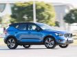 Volvo XC40 - Farbe: Bursting Blue / Dach schwarz (nur für R-Design)