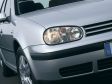 VW Golf IV - Die Scheinwerfer des Golf IV beherbergen nun alle Leuchten - auch die Blinker (ausgenommen Nebelscheinwerfer).