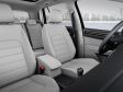 VW Golf VII Sportsvan - Erstmals soll es für den Sportsvan einen Blind Spot Sensor mit Ausparkassistent geben, der Fahrzeuge im toten Winkel erkennen kann.