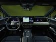 VW ID. Tiguan 2027 - Auch beim ID. Tiguan gibt es jetzt einen glatten Bildschirm ohne Bedienelemente im unteren Bereich. Das wertet den Bildschirm gegenüber dem Verbrenner Tiguan noch deutlich auf. Die Bedienung erfolgt unter den Lüftungsauslässen.