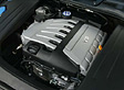 Der Einstiegs V6 im Touareg leistet 162 kW / 220 PS