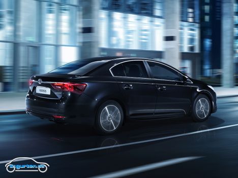 Toyota Avensis 2015 - Bild 2