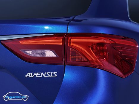 Toyota Avensis Combi 2015 - Bild 10