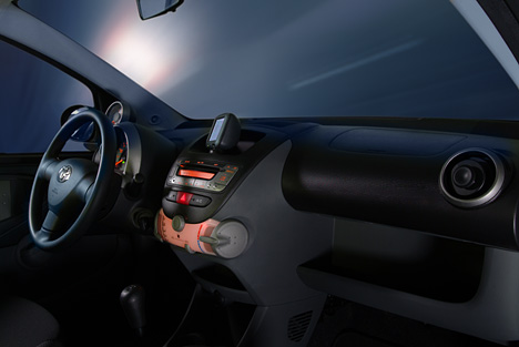 Toyota Aygo - Cockpit beleuchtet
