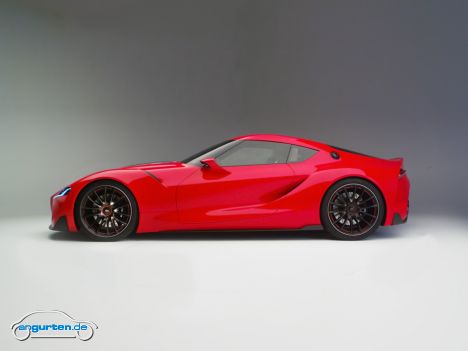 Toyota FT-1 Studie - Ob das Auto allerdings je so in Serie gehen wird, halten wir zunächst eimal für fraglich.