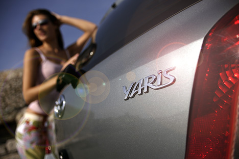 Toyota Yaris - Girls & Yaris
