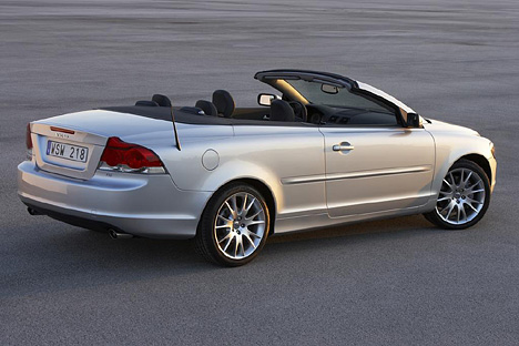 Volvo C70 - offen