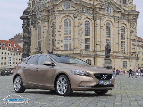 Volvo V40 - … als Benziner mit 150 PS und auch als Diesel mit 115 PS