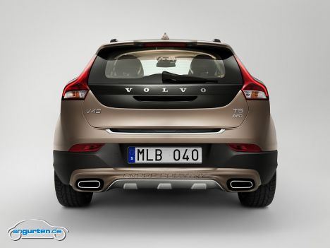 Volvo V40 Cross Country - Das ist gut möglich, denn vor allem der D2-Diesel mit 115 PS verbraucht durchschnittlich nur 3,8 Liter auf 100 Kilometern (Herstellerangabe).