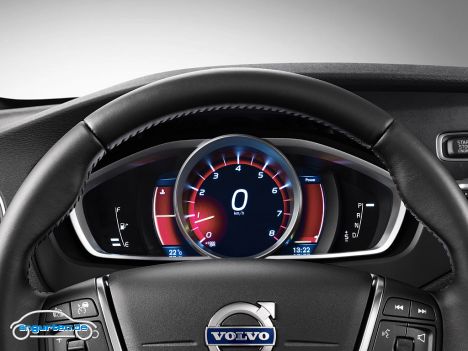 Volvo V40 Cross Country - Der Tacho ist komplett in LCD-Technik - er kann also einige bunte Grafiken produzieren.