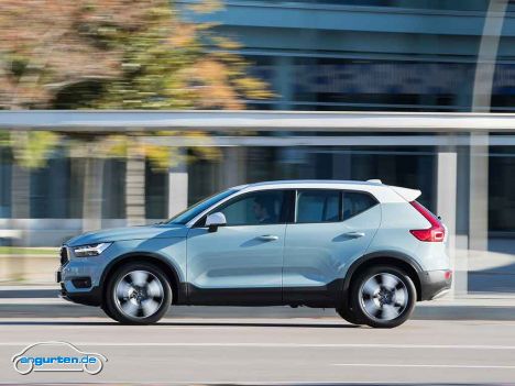 Volvo XC40 - Farbe: Amazon Blue