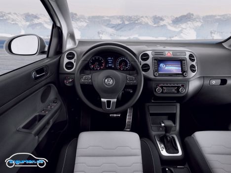 VW Cross Golf