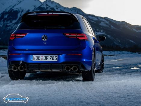 VW Golf 8 R - So macht der Golf R dann auch bei winterlichen Verhältnissen noch eine gute Figur.