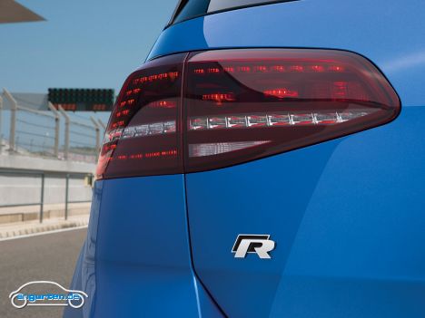 VW Golf VII R - ebenso wie LED-Rückleuchten.