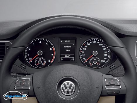 VW Jetta VI - Bild 12