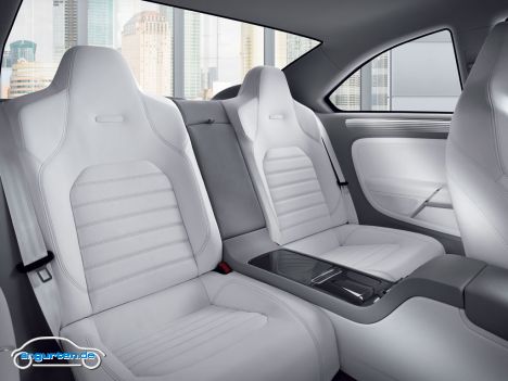 VW New Compact Coupe (Studie) - Innenraum Rücksitze