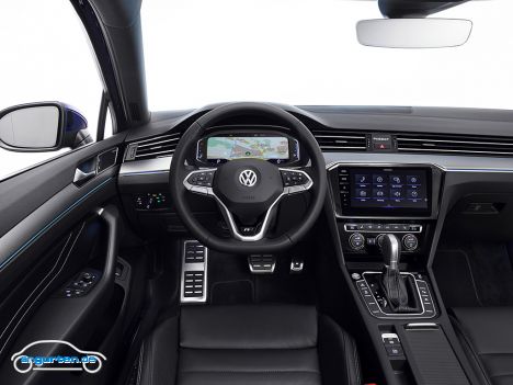 VW Passat VIII Variant Facelift 2019 - Bild 4
