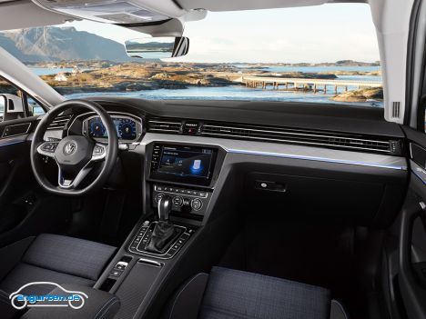 VW Passat VIII Variant GTE Facelift 2019 - Bild 4
