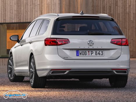 VW Passat VIII Variant GTE Facelift 2019 - Bild 11