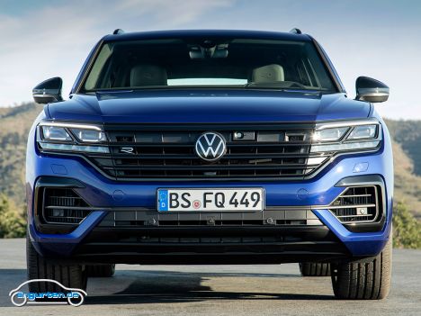 Der neue VW Touareg R - Bis zu 140 km/h kann das Fahrzeug elektrisch gefahren werden, darüber hinaus wird automatisch der V6 TSI hinzugeschaltet.