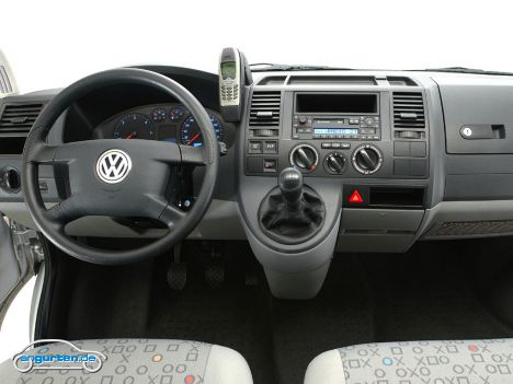 VW Transporter T5 Shuttle